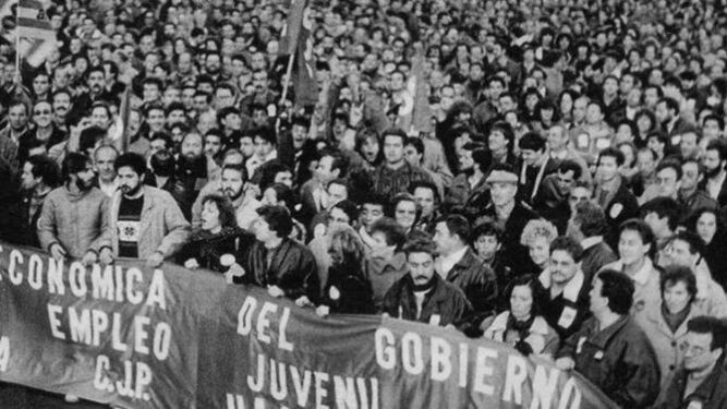 Una imagen de la Huelga General de 1988 contra el Gobierno de Felipe González