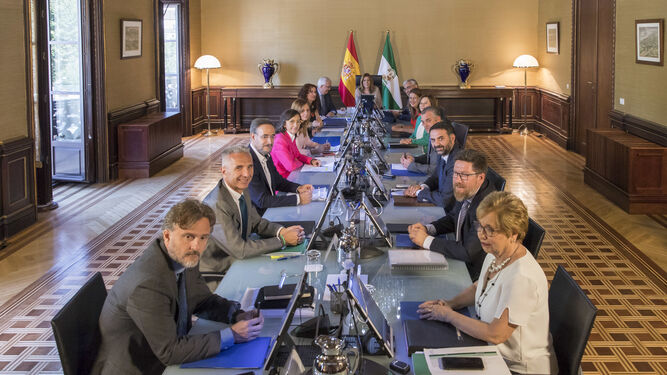 El Consejo de Gobierno se reúne tras su última remodelación en junio de 2017.