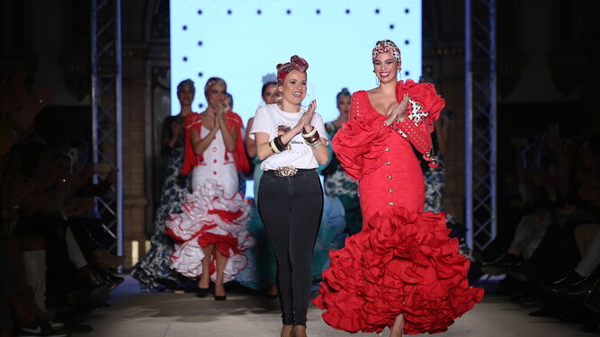 Sara de Ben&iacute;tez, fotos del desfile en We Love Flamenco 2019