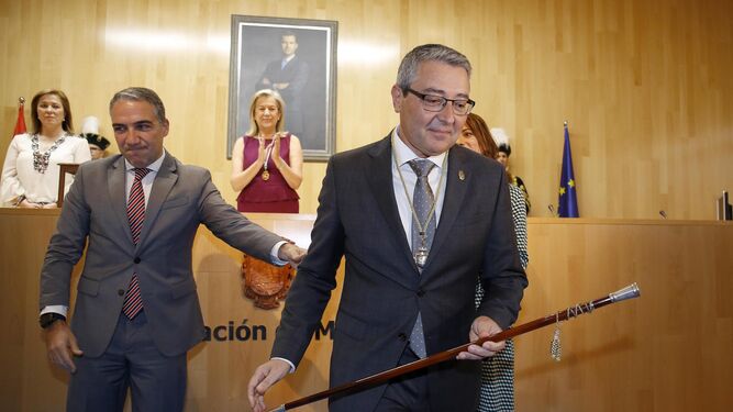 Francisco Salado recién investido presidente de la Diputación de Málaga.