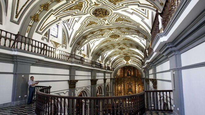 Interior de la iglesia San Juan Bautista.