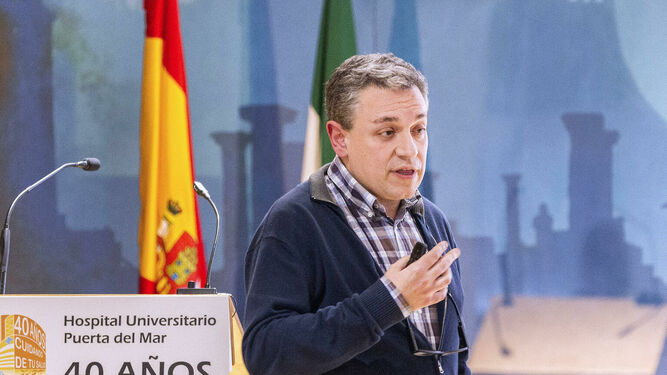 Miguel Ángel Moya, nuevo director médico del Hospital Puerta del Mar