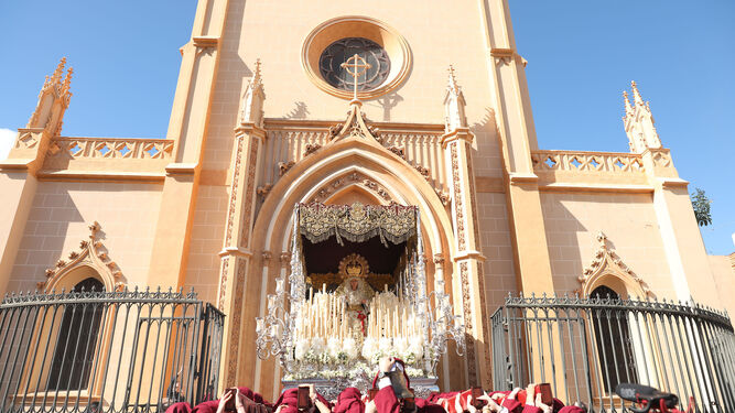 La Virgen de la Salud culminará su estación de penitencia en San Pablo.