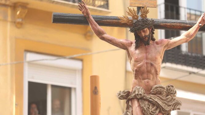 Las fotos de Crucifixi&oacute;n en el Lunes Santo en M&aacute;laga