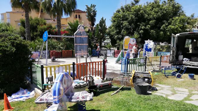Rincón de la Victoria mejora los parques infantiles de Los Rubios y la Aurora.