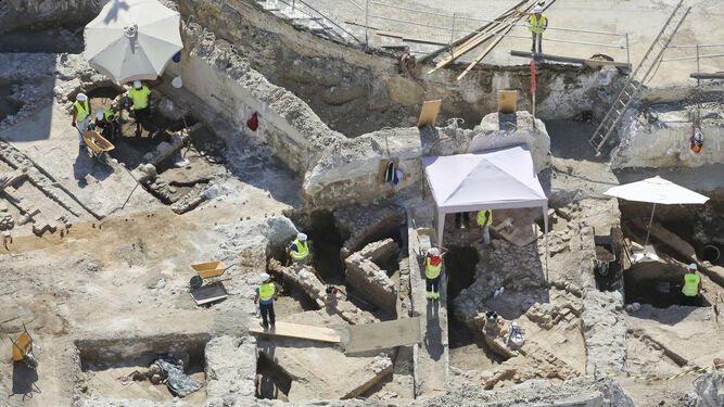 Fotos de los restos arqueol&oacute;gicos encontrados en la obra del Metro de M&aacute;laga