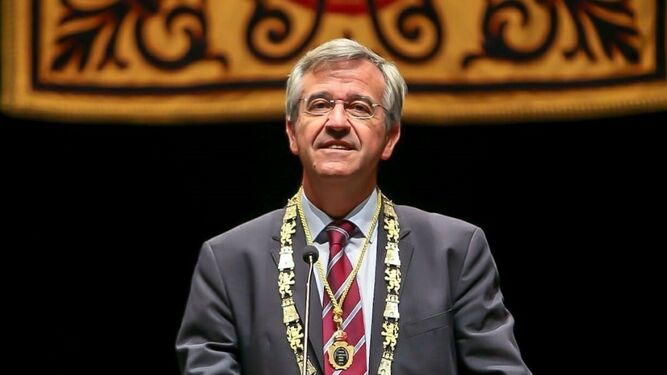 El alcalde de Estepona.
