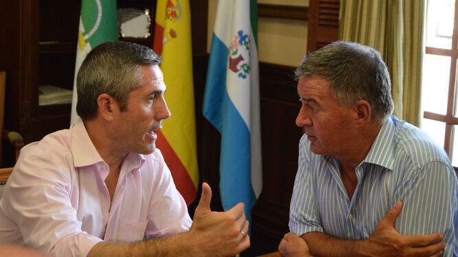 Juan Carlos Maldonado (Cs) y Ángel Nozal (PP), en una imagen de archivo.