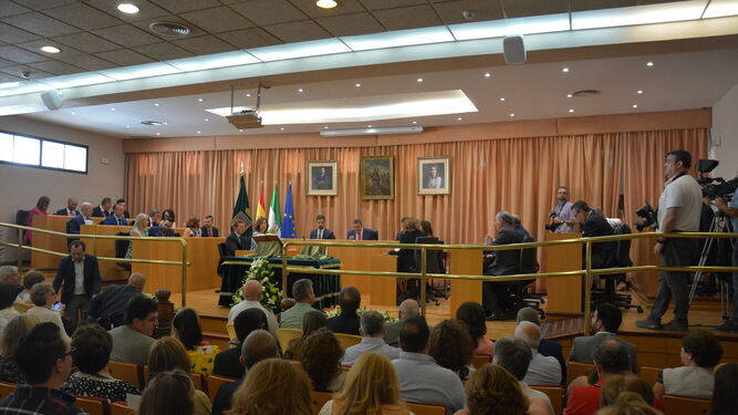 Imagen de archivo del Pleno de investidura de Vélez-Málaga.