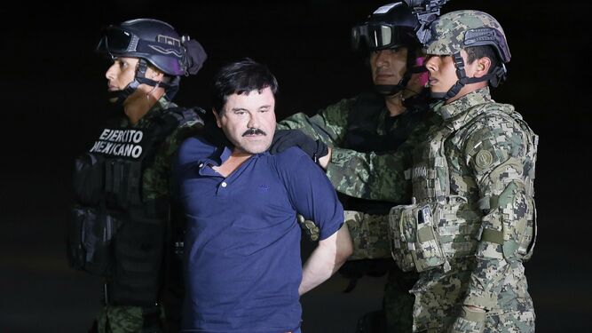El Chapo Guzmán es capturado por fuerzas especiales mexicanas el 8 de enero de 2016.