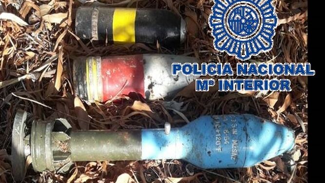 Antiguos explosivos encontrados en un paraje natural de Marbella.