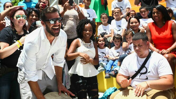 Ricky Martin, en una iniciativa de su fundación, que lucha a favor del bienestar de los niños.