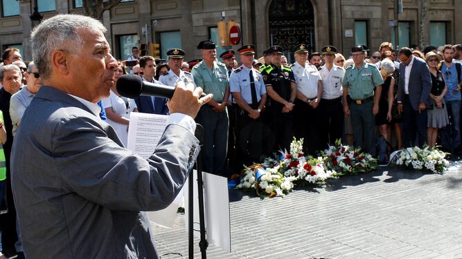 Homenaje de la ACVOT a las v&iacute;ctimas de los ataques terroristas de Barcelona y Cambrils