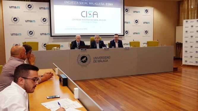 Félix Requena, José Ángel Narváez y Luis Ayuso en la presentación del CISA