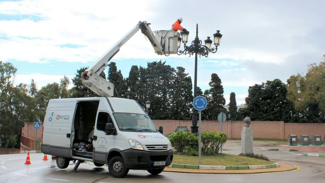 Instalación de luces LED en Estepona.