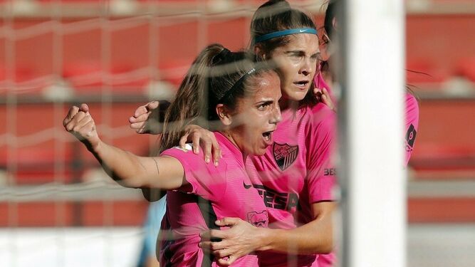 Las jugadoras del Málaga celebran un gol.