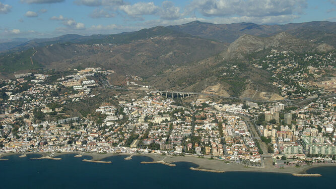 Vista de la parte este de Málaga y de los terrenos al norte de la autovía.