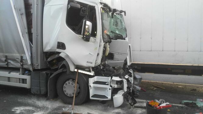 Fotos de los accidentes en la autopista de Las Pedrizas en M&aacute;laga