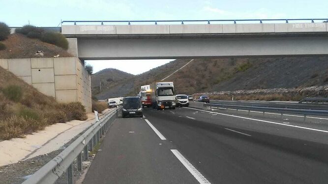 Fotos de los accidentes en la autopista de Las Pedrizas en M&aacute;laga