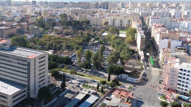 Aparcamiento del Civil donde se ubicará el nuevo Hospital Regional de Málaga.