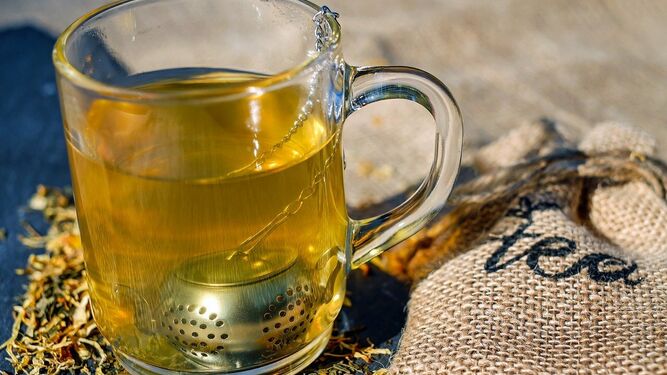 Un estudio asocia beber té asiduamente con una vida más larga y saludable