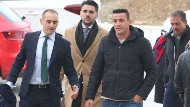 El dueño de la finca, David Serrano, a su llegada a los juzgados de Málaga.