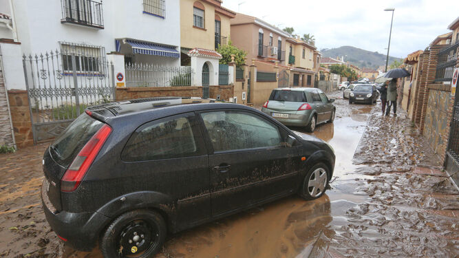 Las fotos de Campanillas inundada por el desbordamiento del r&iacute;o