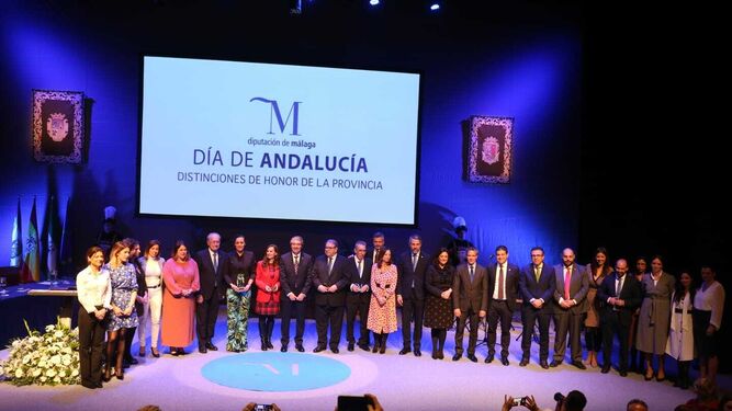 Entrega de las distinciones de honor de la provincia por el Día de Andalucía