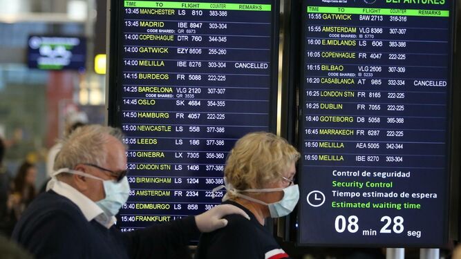 Fotos del 'overbooking' registrado en el aeropuerto de M&aacute;laga