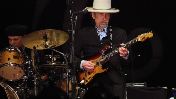 Dylan en un concierto en Tel Aviv en 2011.