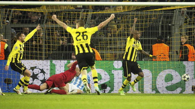 Las im&aacute;genes del Borussia Dortmund-M&aacute;laga, que cumple siete a&ntilde;os.