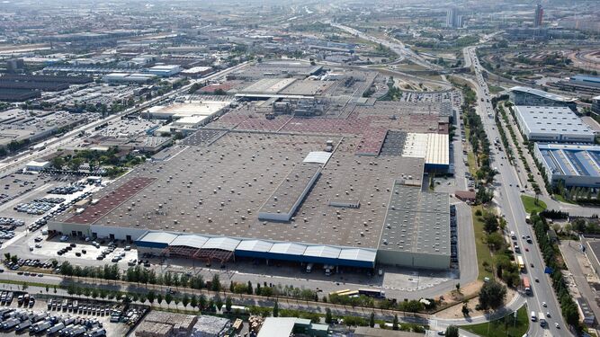 Vista aérea de la planta de Nissan en Barcelona.