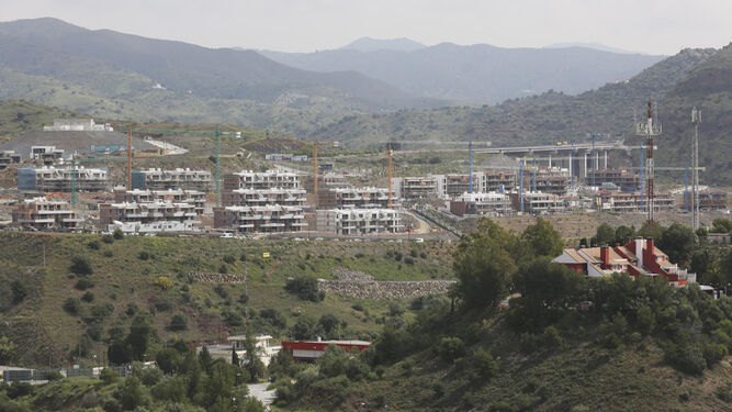 Construcción de viviendas en Colinas del Limonar, en la zona Este de Málaga.