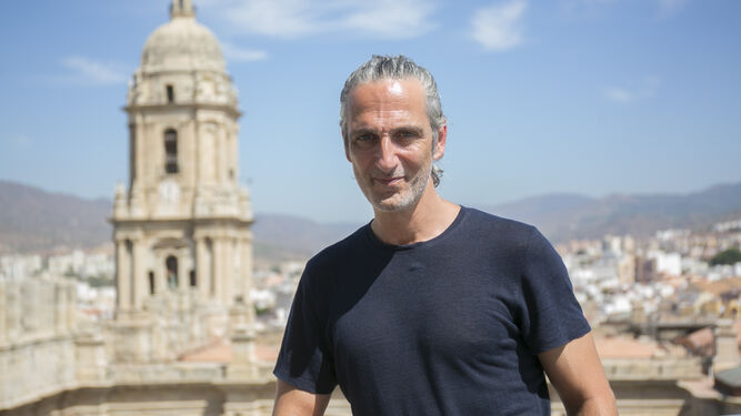 El actor Ernesto Alterio en la terraza del AC Málaga Palacio este miércoles.