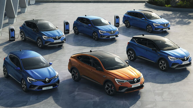 Renault suma tres híbridos más a su gama E-Tech: Arkana, Captur y Mégane berlina
