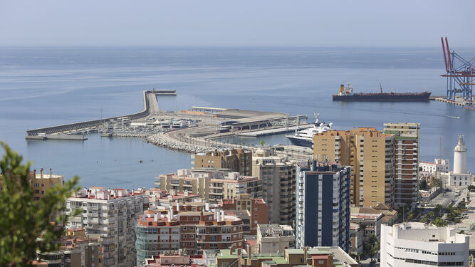 El puerto de Málaga.