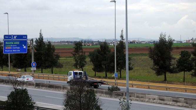 La A-4 es una de las carreteras de acceso a Sevilla que más intensidad media de tráfico ha perdido.