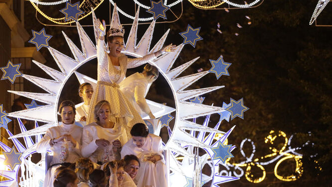 La Estrella de la Ilusión, en la cabalgata de los Reyes Magos de Sevilla en 2020.