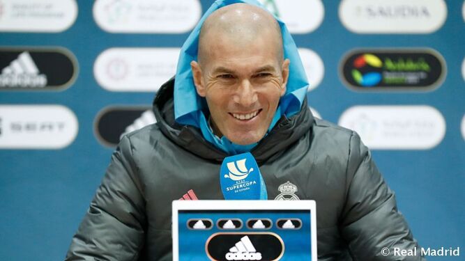 Zinedine Zidane, en la sala de prensa de La Rosaleda.