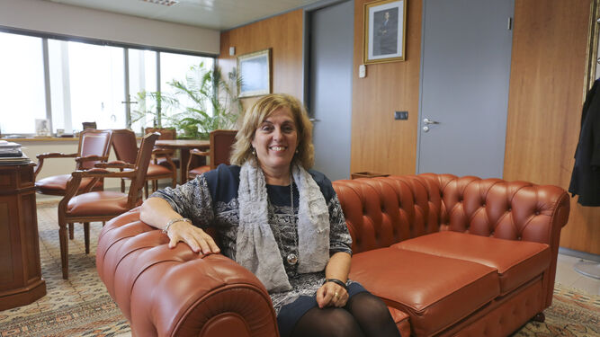 La presidenta de la Audiencia Provincial de Málaga, en su despacho de la Ciudad de la Justicia.