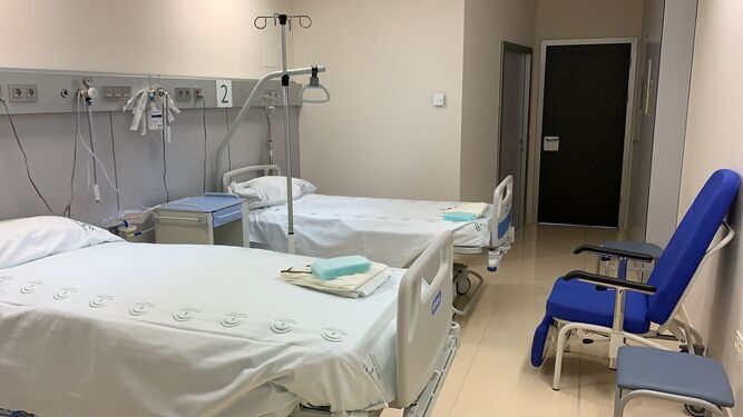 El Hospital Clínico de Málaga cuenta ya con más de un centenar de camas en del Guadalhorce para derivar a pacientes sin Covid