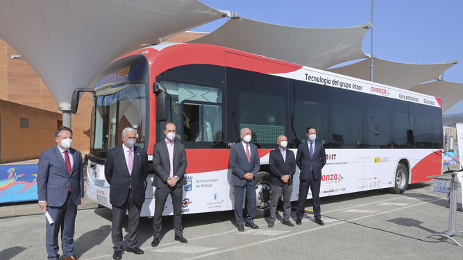 Presentación del primer autobús sin conductor en Málaga