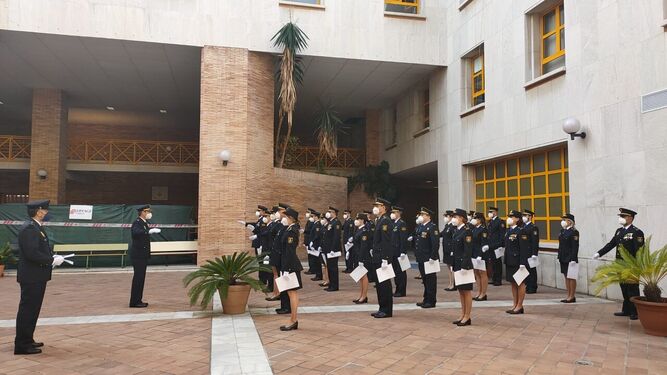 La jura del cargo de los nuevos inspectores de la Policía Nacional en Málaga