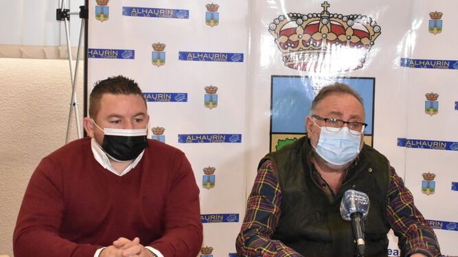 Perea y Villanova, durante la rueda de prensa.
