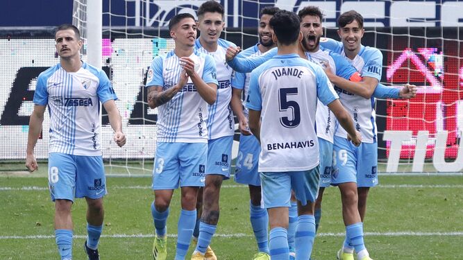 Los blanquiazules celebran el 2-0 ante el Sabadell la pasada jornada.