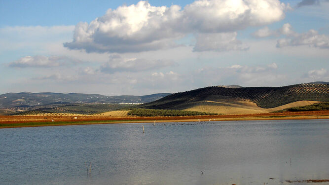 La laguna de la Sarteneja es una de las reservas que nos espera en la etapa.