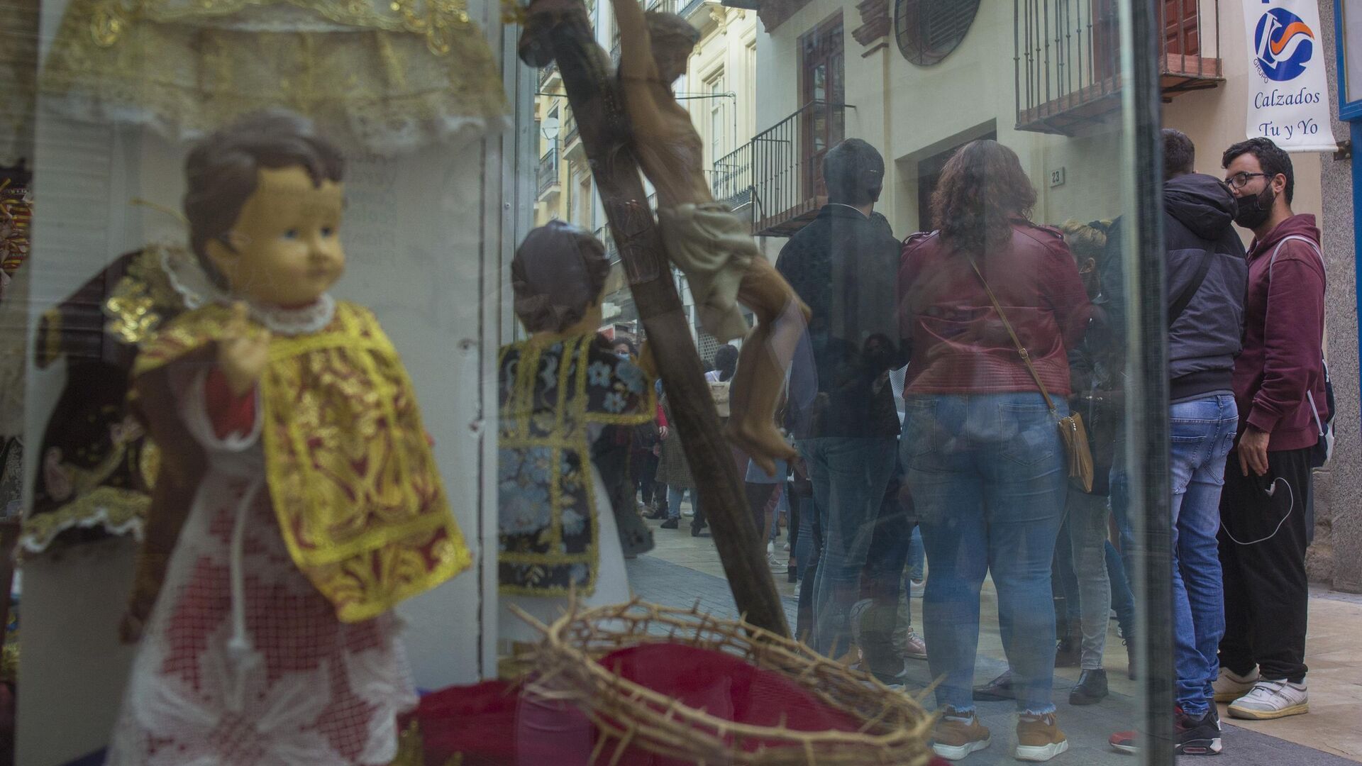 Las fotos del Domingo de Ramos, con largas colas en los templos