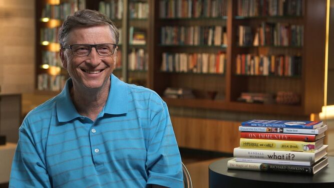 Bill Gates recomienda cada año una serie de libros, convirtiéndose en una referencia para los lectores.