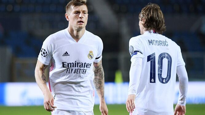 Kroos, con Modric en un partido reciente.