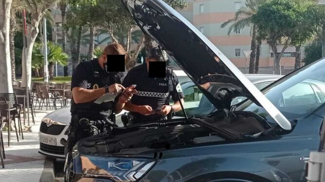 Interceptan un vehículo de lujo robado en un control rutinario en Torremolinos